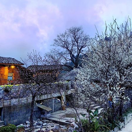 Nhà Cổ Lao Xa Homestay Hmong Dong Van  Exterior foto