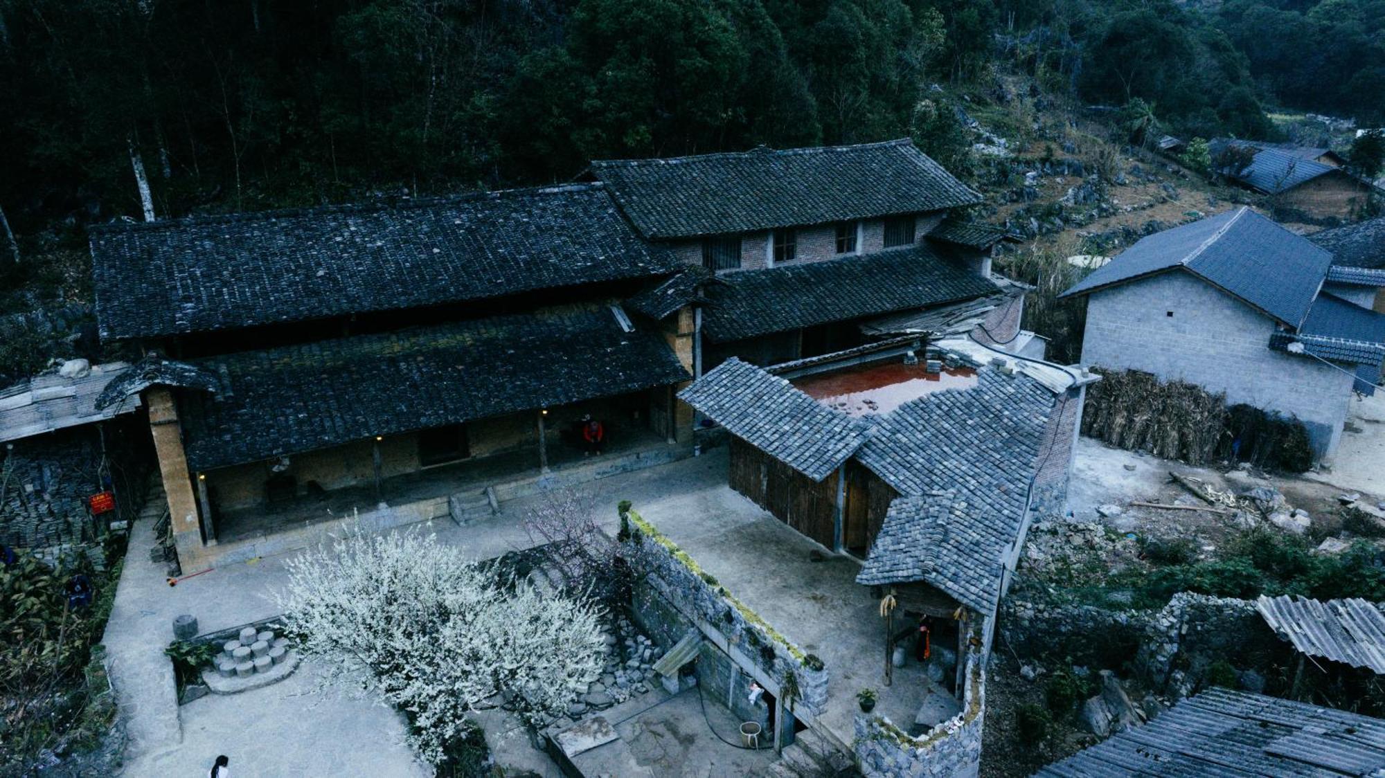 Nhà Cổ Lao Xa Homestay Hmong Dong Van  Exterior foto