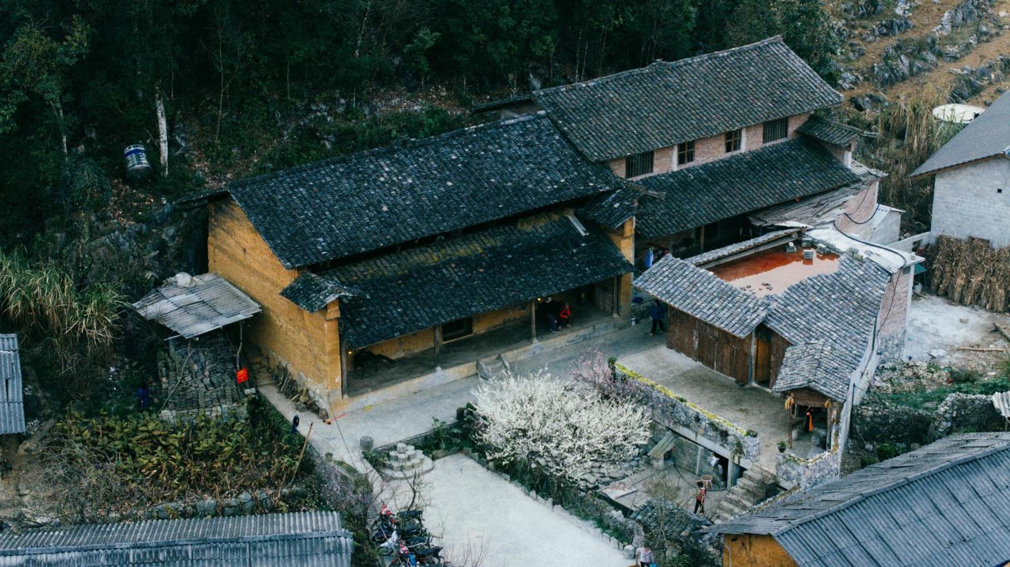 Nhà Cổ Lao Xa Homestay Hmong Dong Van  Exterior foto