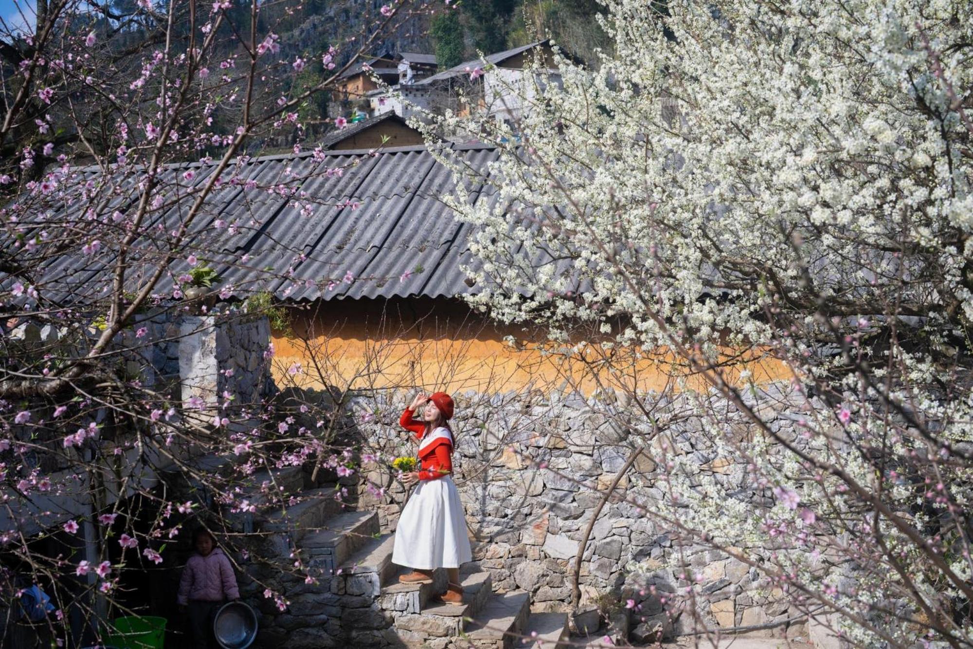Nhà Cổ Lao Xa Homestay Hmong Dong Van  Exterior foto