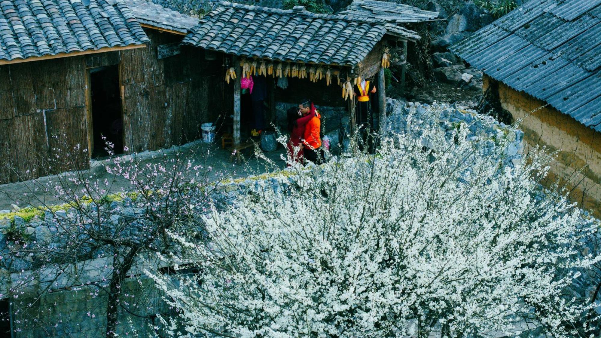 Nhà Cổ Lao Xa Homestay Hmong Dong Van  Exterior foto