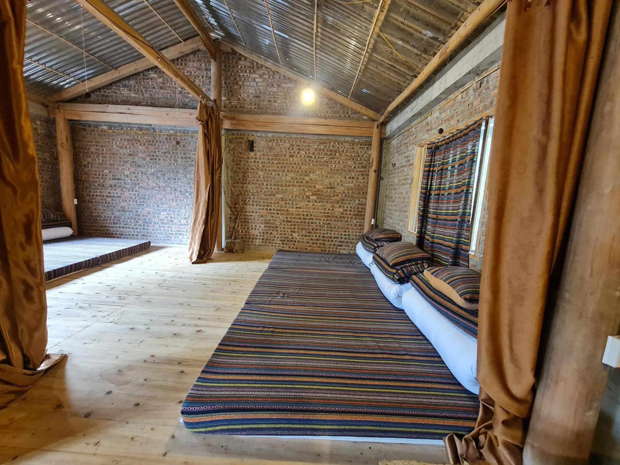 Nhà Cổ Lao Xa Homestay Hmong Dong Van  Exterior foto