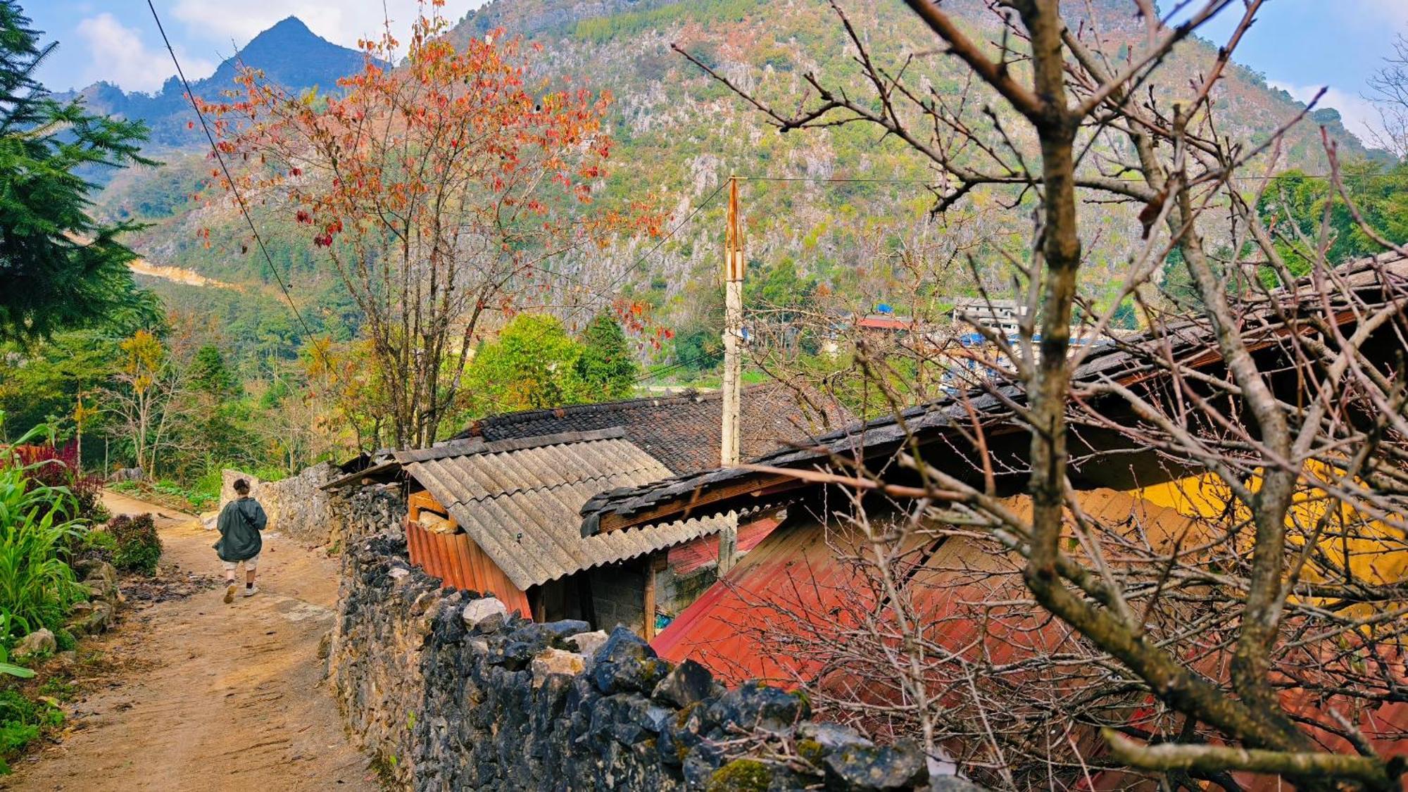 Nhà Cổ Lao Xa Homestay Hmong Dong Van  Exterior foto