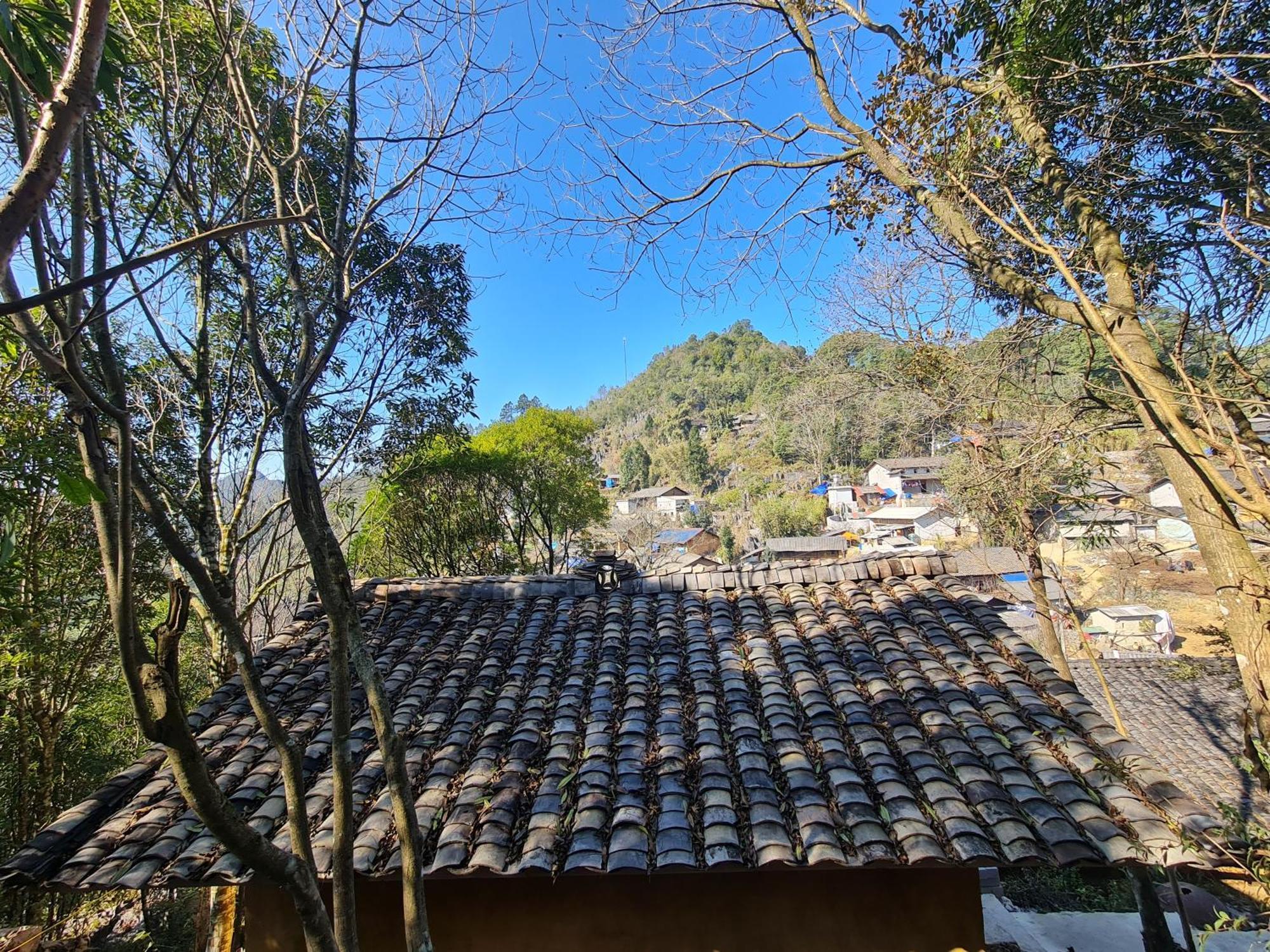Nhà Cổ Lao Xa Homestay Hmong Dong Van  Exterior foto
