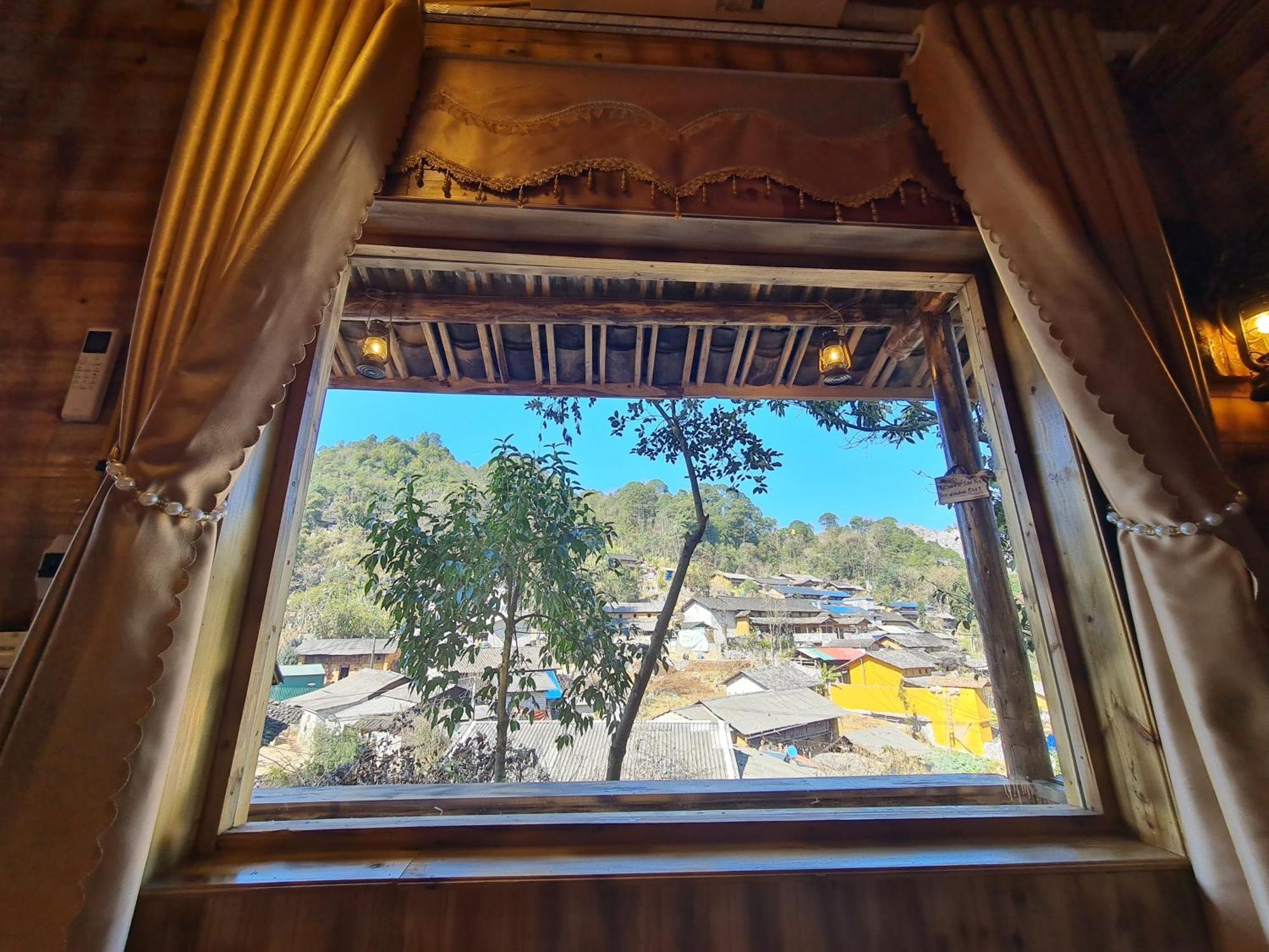 Nhà Cổ Lao Xa Homestay Hmong Dong Van  Exterior foto